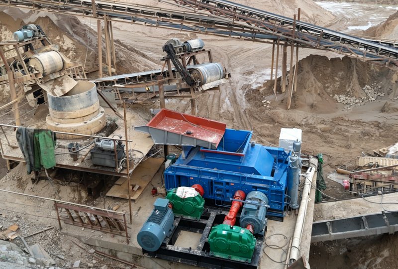 Roller-crusher-on-site-photos02