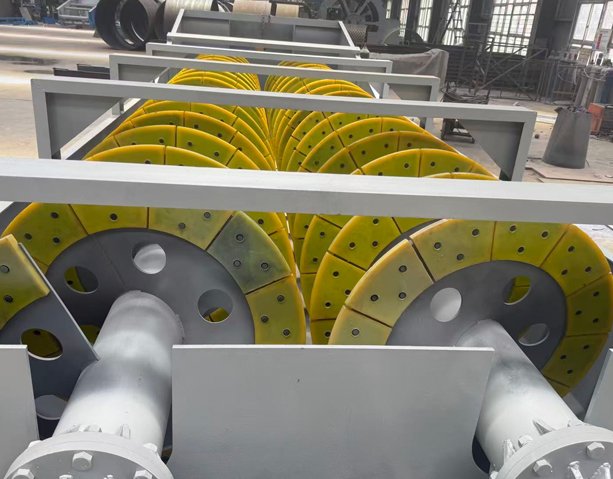 Spiral-classifier-impeller-made-of-polyurethane
