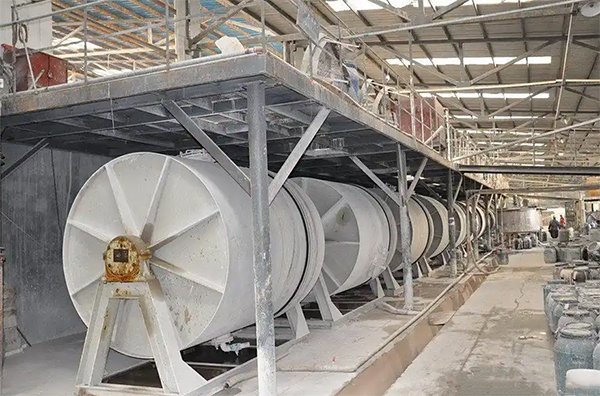 CHUNLEI-Ceramic-Ball-Mill-Production-Line01